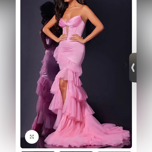 NWT Jovani Pink Strapless Ruffle TieredD5114 Gown 6
